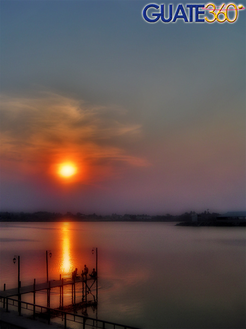 Fotografía del Lago Petén Itzá