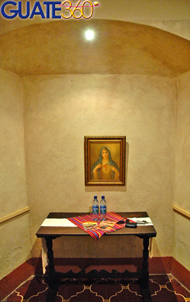 Mesa en habitación del Hotel Palacio Chico