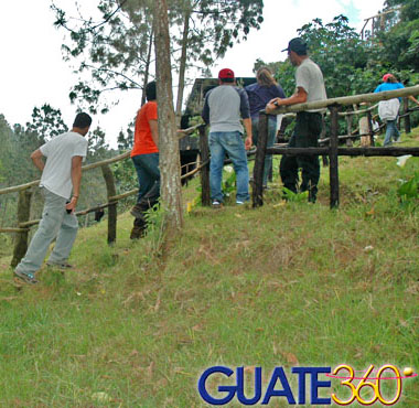 Caminata hacia la casa patronal