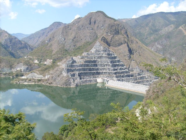 Embalse del rio Chixoy en Baja Verapaz