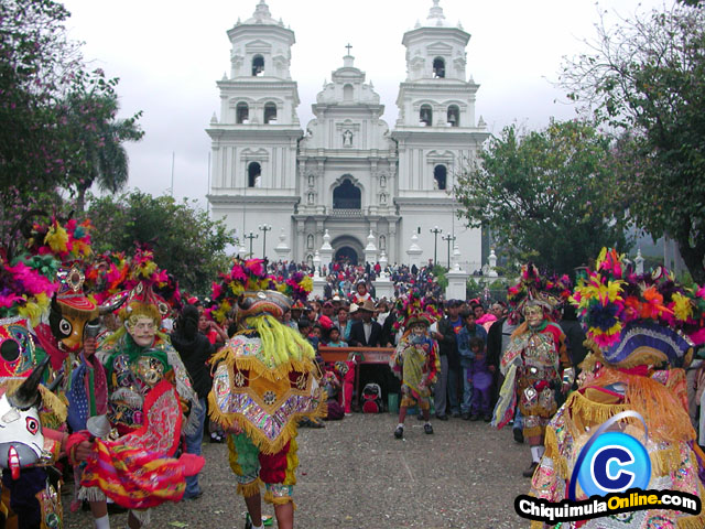 Danza de Los Moros en la Basílica de Esquipulas
