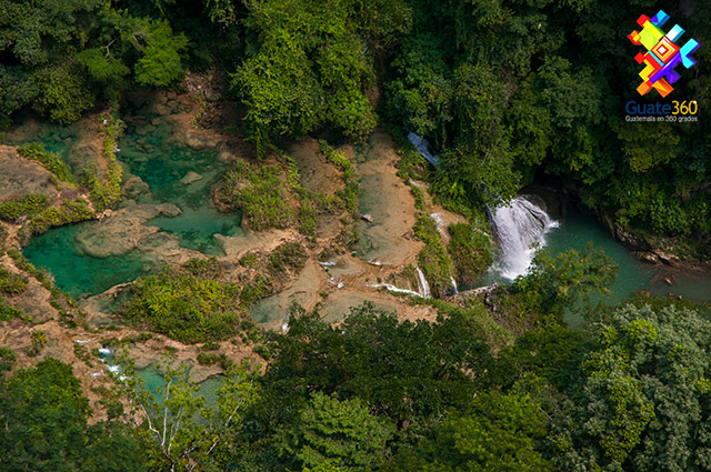 Semuc Champey visto desde su mirador