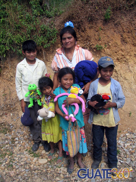 Mama con sus hijos