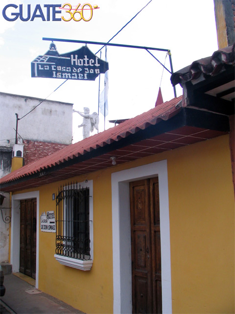 Frente del Hotel