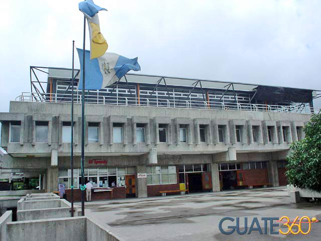 Universidad Rafael Landivar