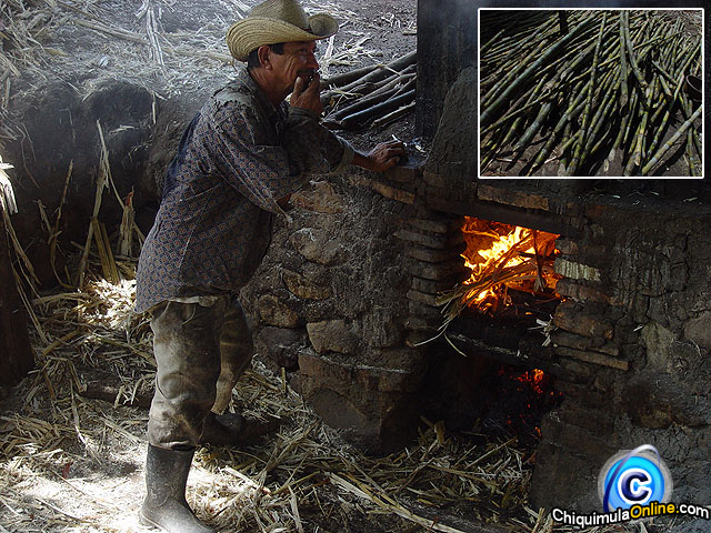 Cocinando el Dulce de Panela de Quezaltepeque, Chiquimiula