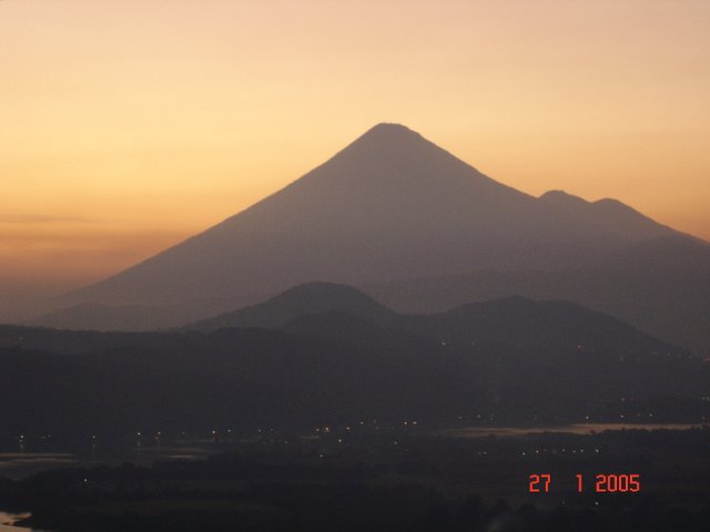 VOLCAN DE AGUA