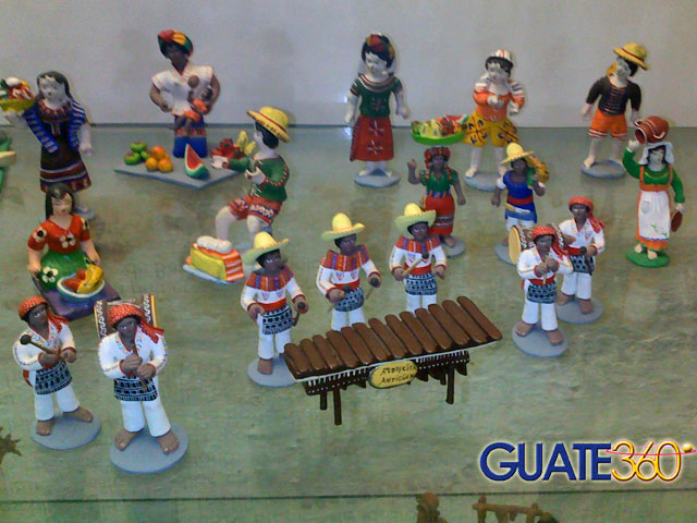 Artesanias de barro en Guatemala